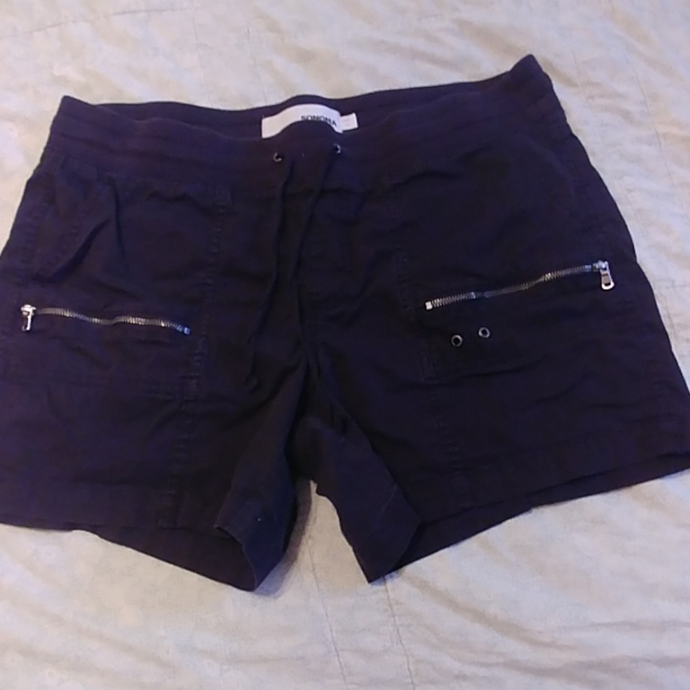 Size 14 black shorts